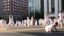 Extended video shows 9/11 tribute dance at Lincoln Memorial