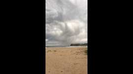 This is what a huge Australian lightning strike looks like in slow motion!