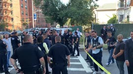 Female NYPD officer shot, 'suspect killed' on Staten Island