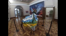 Artist transforms used plastic into recreation of Van Gogh's painting