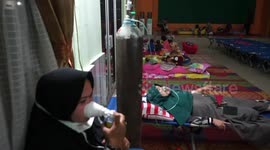 Pregnant women among vulnerable citizens seeking respite from Indonesia haze crisis