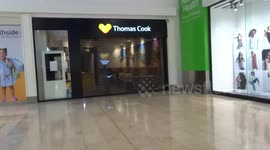 Thomas Cook retail shops closure as the world famous UK travel operator and airline go bust in Southside Wandsworth