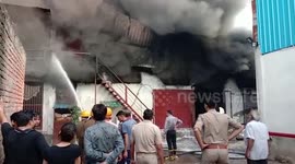 Massive fire blows roof off of plastic factory in northern India