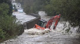 Emergency services and residents battle against flooding on Isle of Man