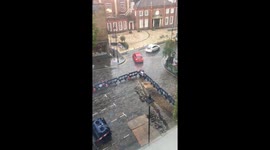 Naked guy dancing near farringdon