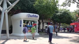 Bizarre toilet with two-way mirror amuses guests at theme park in Thailand