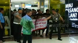 After massacre of ethnic group in Papua, hundreds becomes refugees in Indonesia