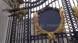 Royal Coat of Arms missing from Buckingham Palace Gates after it was damaged by delivery lorry