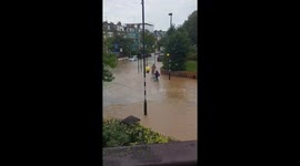 London's Finsbury Park flooded as burst pipe deluges roads