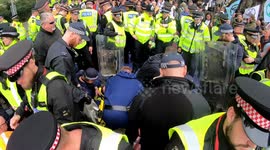 Police use angle grinders to cut loose Extinction Rebellion activists