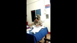 Police officer gets impromptu hair grooming session from lost monkey in India