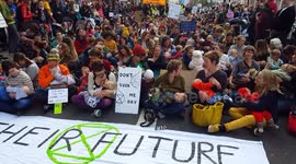 Mothers stage mass breastfeeding in London as Extinction Rebellion protests continue