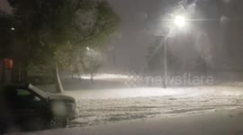 Flickering street lamps and Power flashes during Manitoba Blizzard October 11th 2019