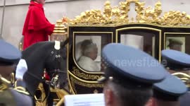Queen's carriage returns to Buckingham Palace from the State Opening of Parliament