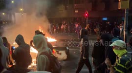 Catalan protesters continue to clash with police in Barcelona