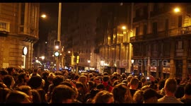 peaceful protesters in barcelona 19 october 2019