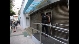 Hong Kong protesters attack government offices on Nathan Road