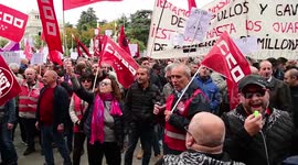 EMT employees protest against working conditions in Madrid