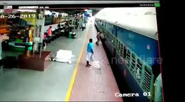 Alert cop rescues passenger who slips from moving train in south India
