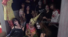 Thai families join in spooky Halloween festivities at 'haunted village'