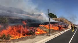 7,000 homes threatened as firefighters continue battling Easy Fire