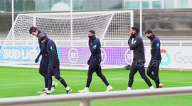 Raheem Sterling and Joe Gomez train together following England bust-up
