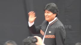 President of El Salvador hesitant to respond to Bolivian president's resignation
