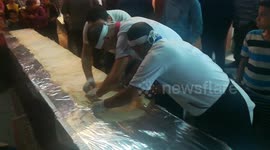 Restaurant in Egypt makes 18-metre-long Shawarma