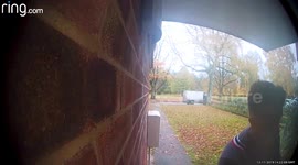Hilarious moment Amazon courier forgets to put handbrake on and chases after his van