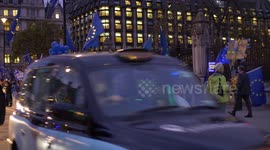 Remainers take to the street outside Parliament Brexit Slow motion