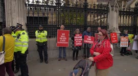 Leave means leave Brexit outside Parliament