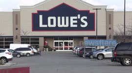 Lowes's hardware store announce multiple closings in Canada as economy gets worse by the day