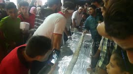Hungry Street Crowds Desire Shawerma Sandwich Taste