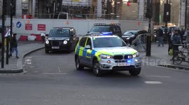 London Armed Police responding to London Bridge attack