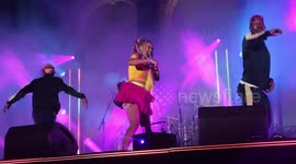 Sho Madjozi thrills 50,000-strong crowd at Cape Town Christmas lights switch-on