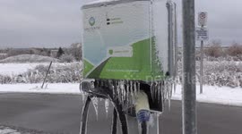 Freezing rainstorm turns charging station into ice sculpture in Ontario