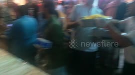 Syrian Restaurant Give Away Free Shawerma Pieces In Black Friday