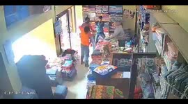 Chilling moment armed robbers shoot business man, who tries to fight back