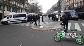 Thousands protest in Paris against retirement reform