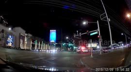 Police seen responding to barricade at gift store in Las Vegas