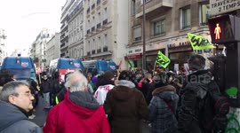 Protests in the French capital continue for sixth consecutive day