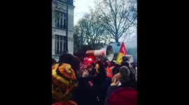 Paris protest footage
