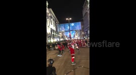 Oxford Street shut down by hundreds of Santa skaters
