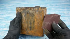 Satisfying video shows restoration of old military 80-year-old antique lamp