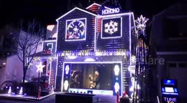 US family syncs Christmas house lights to 'Viva Las Vegas'
