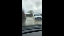 Yellow flood warnings issued for Essex, UK as roads turn into rivers
