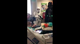 Darth Vader Visits Special Boy Ezra after 4th Brain Surgery in Hospital and Gives Great Advise