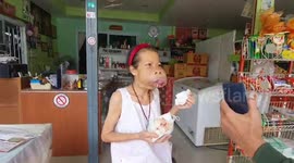 Thai mother-of-two finally receives treatment after enduring mouth tumour for nine years