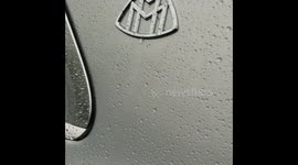 20/20 Mercedes-Benz Maybach