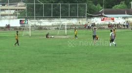 Shocking goal after taking the ball from an opponent who missed the ball